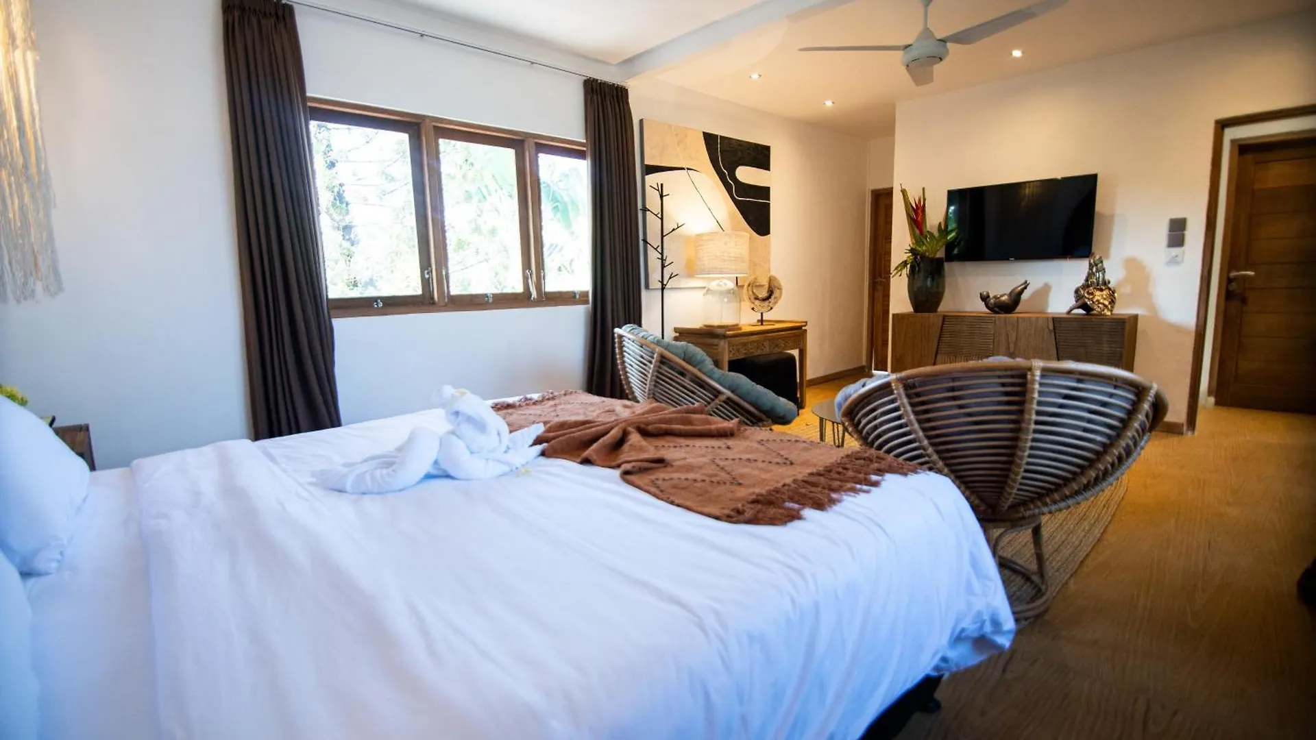 Villa Loba Seminyak  Indonesia