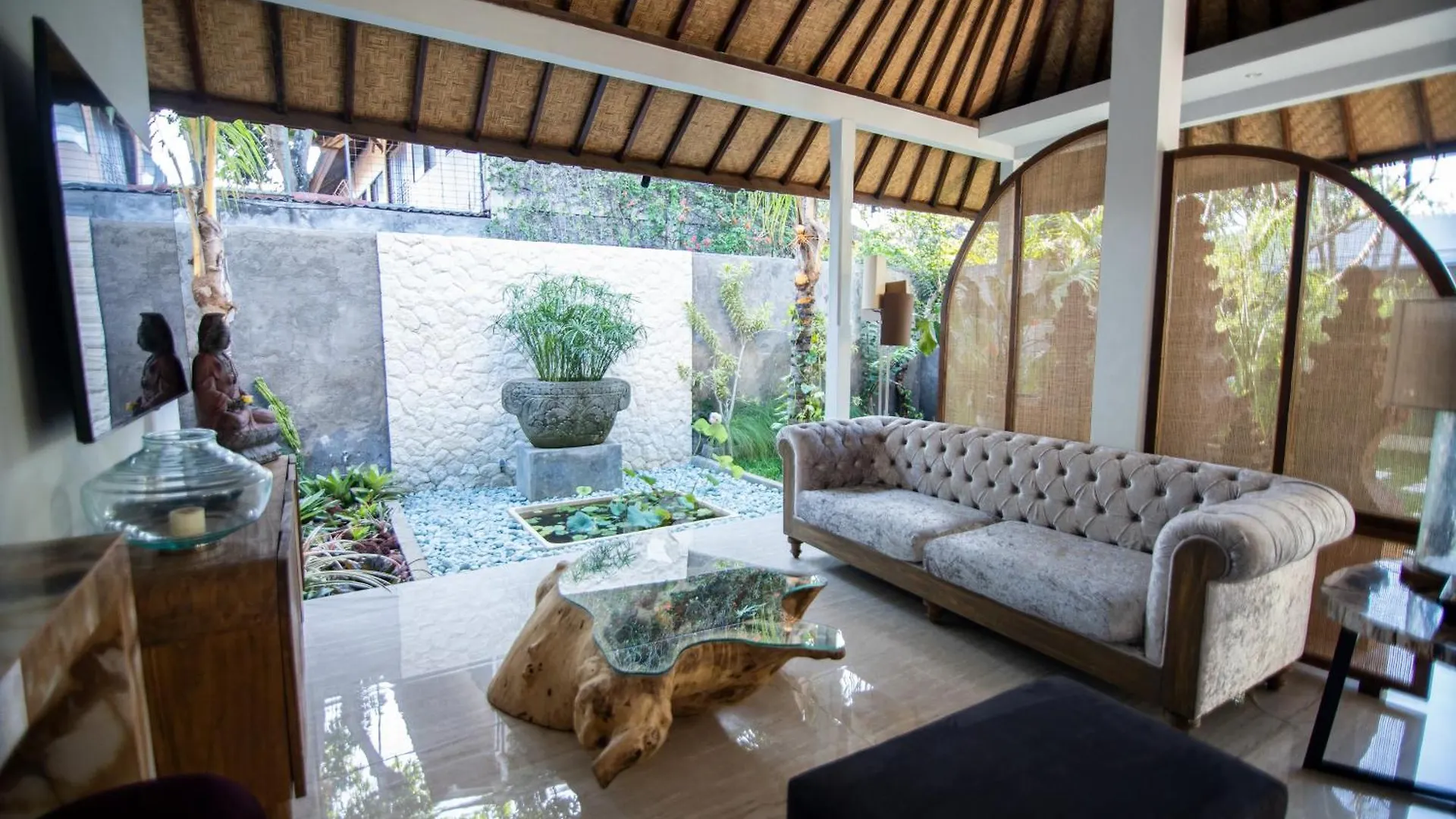 Villa Loba Seminyak  0*, Seminyak (Bali) Indonesia
