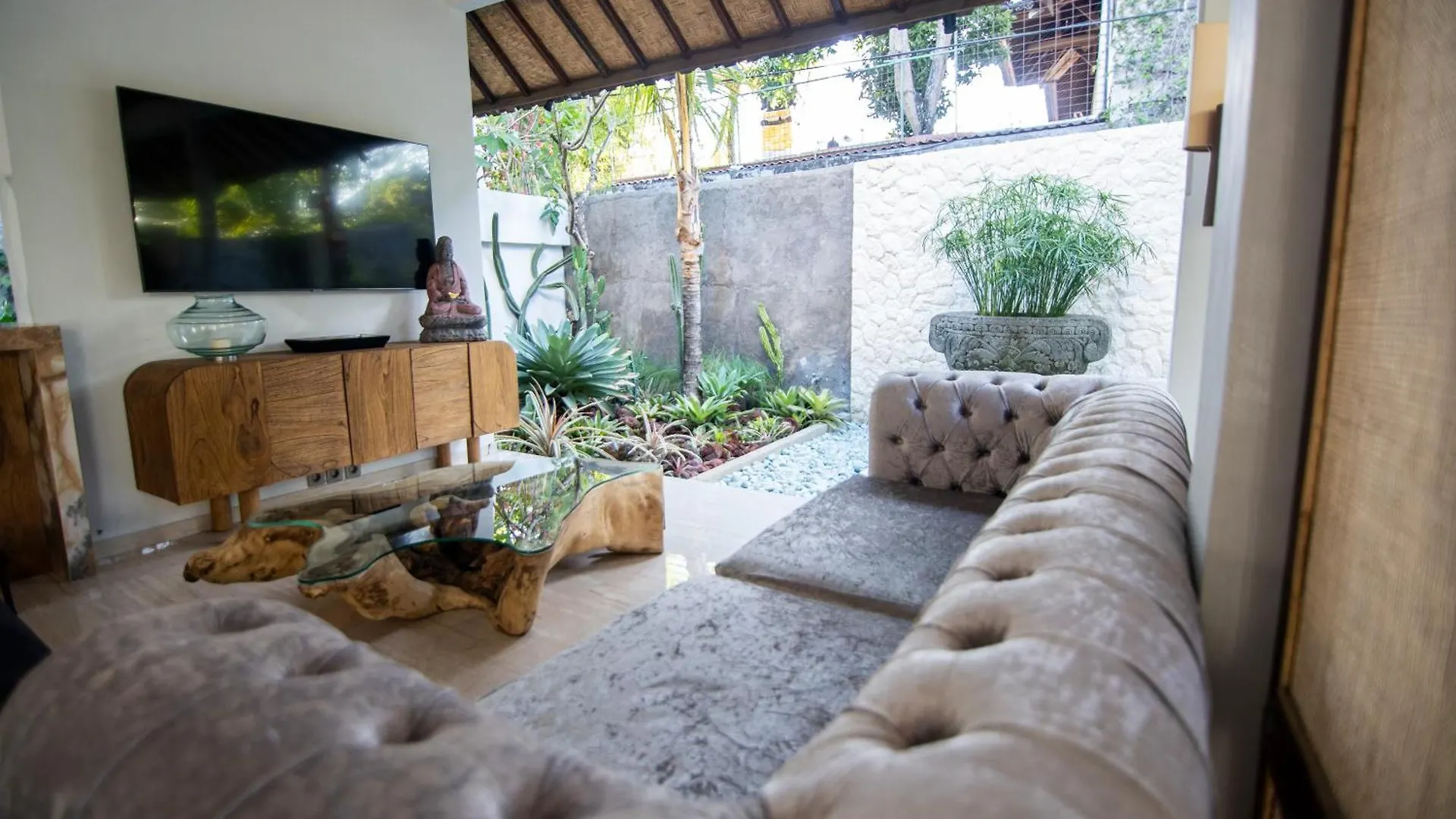 Villa Loba Seminyak